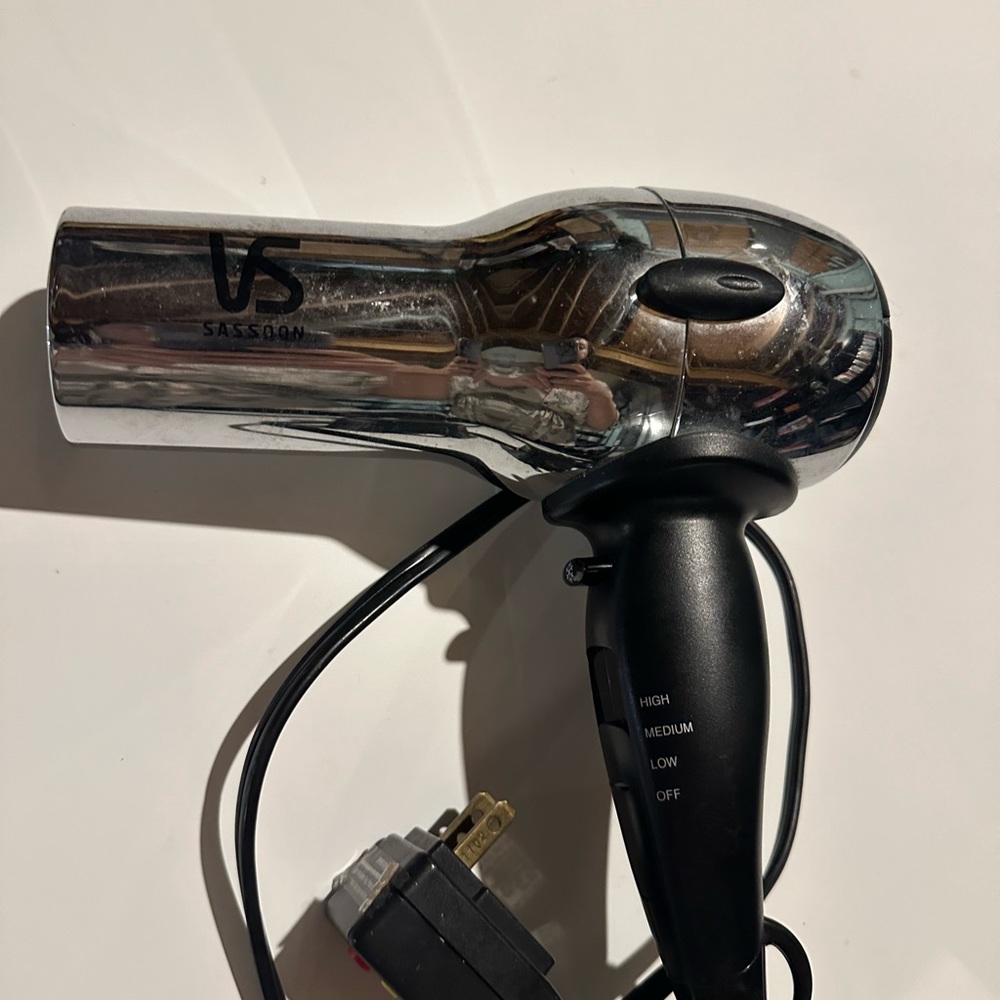 Vidal Sassoon Hair Dryer